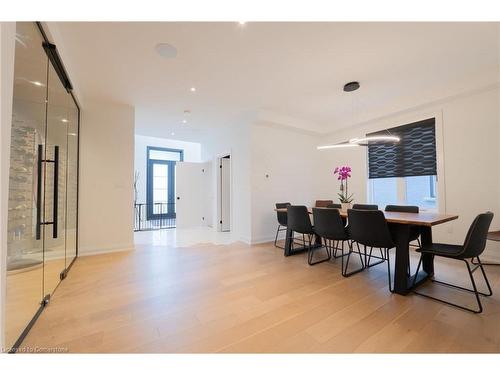 6 Cristallina Drive, Thorold, ON - Indoor Photo Showing Dining Room