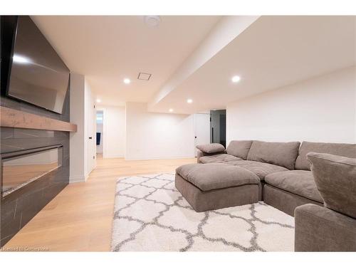 6 Cristallina Drive, Thorold, ON - Indoor Photo Showing Living Room With Fireplace