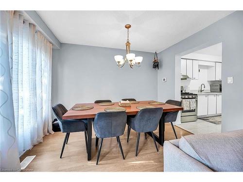 136 Essling Avenue, Hamilton, ON - Indoor Photo Showing Dining Room