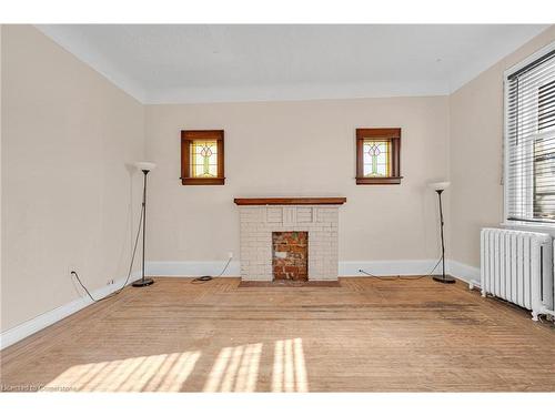 228 Duke Street, Hamilton, ON - Indoor Photo Showing Other Room