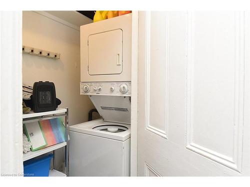 1-132 Caroline Street, Hamilton, ON - Indoor Photo Showing Bathroom