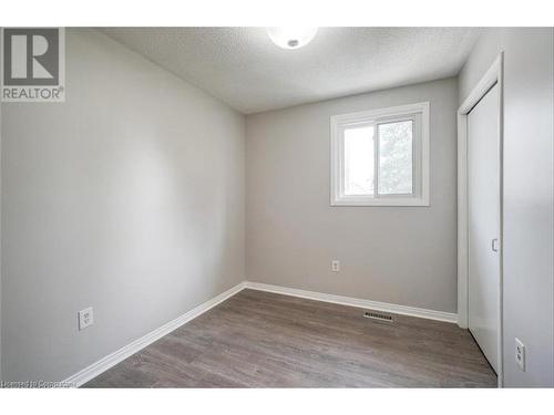 18 Agnes Street, Hamilton, ON - Indoor Photo Showing Other Room