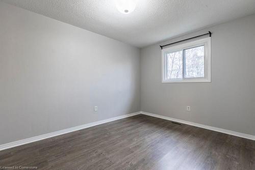 18 Agnes Street, Hamilton, ON - Indoor Photo Showing Other Room