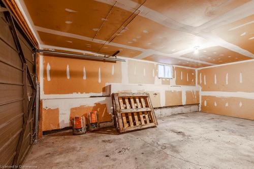 18 Agnes Street, Hamilton, ON - Indoor Photo Showing Garage