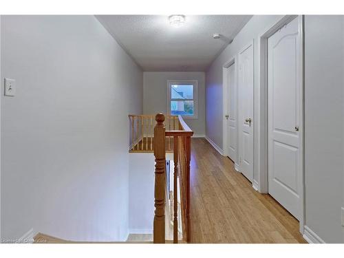 2200 Irving Street, Burlington, ON - Indoor Photo Showing Other Room