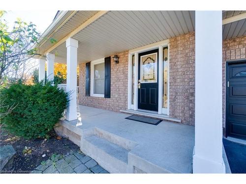 2200 Irving Street, Burlington, ON - Outdoor