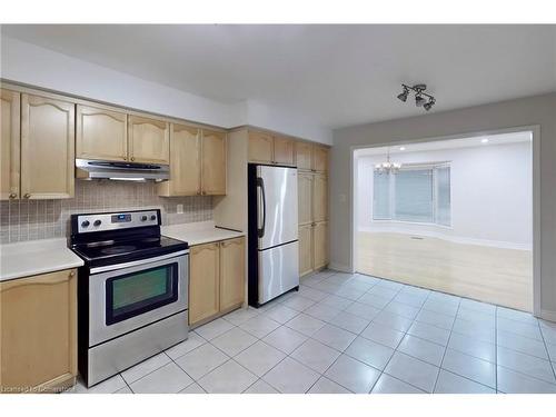 2200 Irving Street, Burlington, ON - Indoor Photo Showing Kitchen With Stainless Steel Kitchen