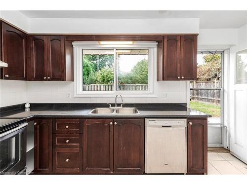 111 Buckingham Drive, Hamilton, ON - Indoor Photo Showing Kitchen With Double Sink