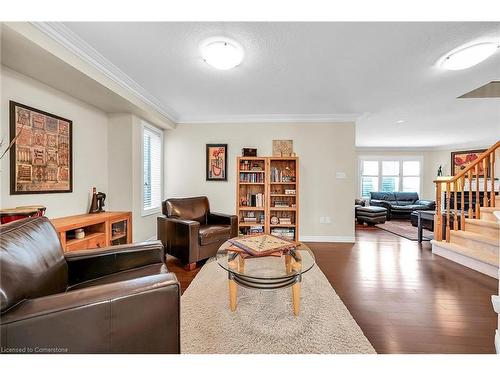 226 Tanglewood Drive, Binbrook, ON - Indoor Photo Showing Living Room