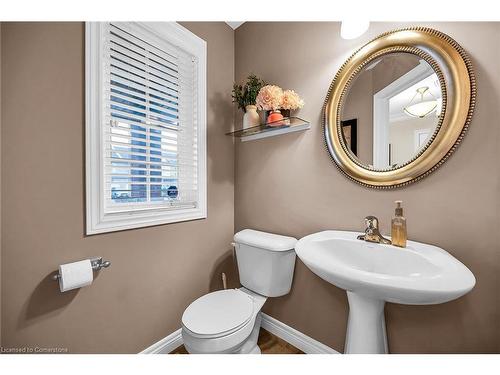 226 Tanglewood Drive, Binbrook, ON - Indoor Photo Showing Bathroom