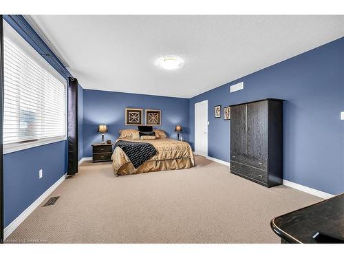 226 Tanglewood Drive, Binbrook, ON - Indoor Photo Showing Bedroom