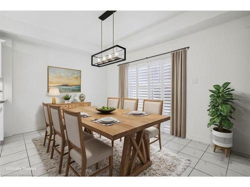 21 White Star Lane, Grimsby, ON - Indoor Photo Showing Dining Room