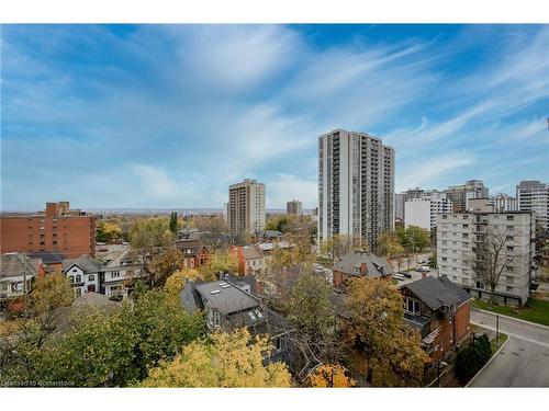 711-90 Charlton Avenue W, Hamilton, ON - Outdoor With View