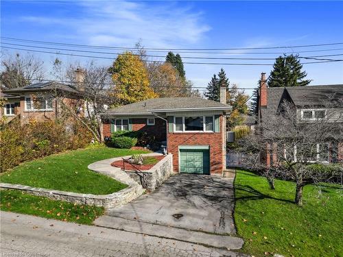 7 Underhill Avenue, Dundas, ON - Outdoor