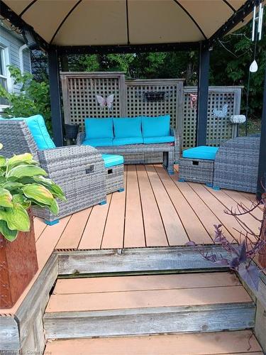 7 Underhill Avenue, Dundas, ON - Outdoor With Deck Patio Veranda With Exterior