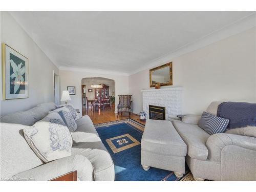 7 Underhill Avenue, Dundas, ON - Indoor Photo Showing Living Room With Fireplace