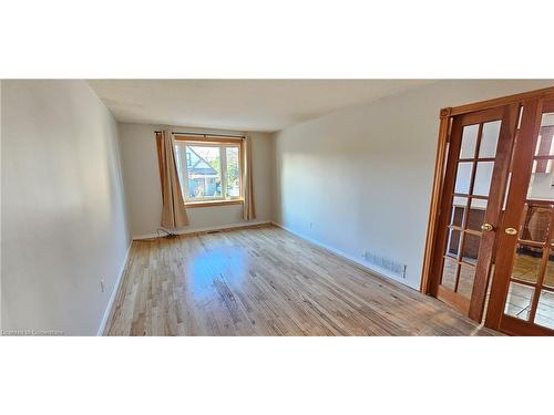 61 East 26Th Street, Hamilton, ON - Indoor Photo Showing Other Room