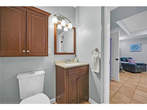 58 Tamwood Court, Stoney Creek, ON - Indoor Photo Showing Bathroom