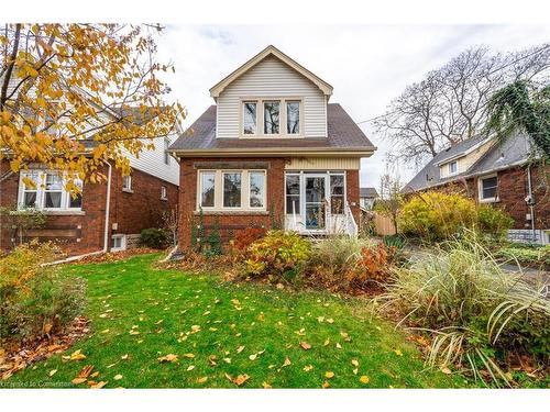 53 Tuxedo Avenue S, Hamilton, ON - Outdoor