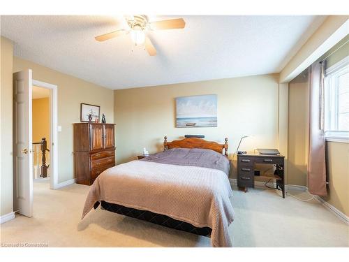 53 Myrtle Avenue, St. Catharines, ON - Indoor Photo Showing Bedroom