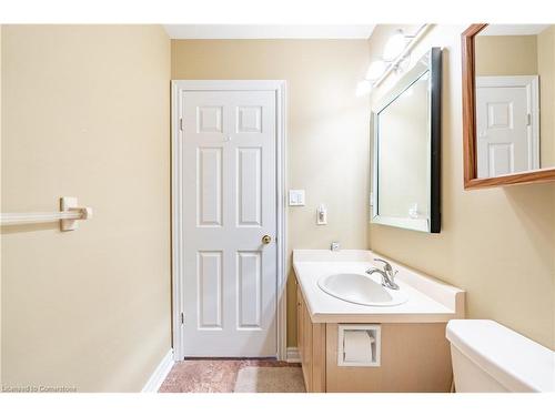 53 Myrtle Avenue, St. Catharines, ON - Indoor Photo Showing Bathroom