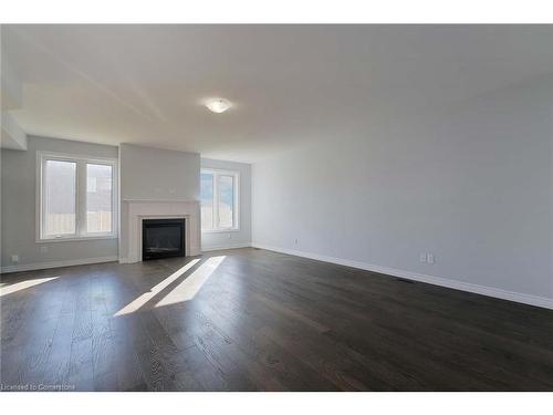 901 Bamford Terrace, Peterborough, ON - Indoor Photo Showing Living Room With Fireplace