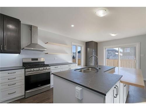 901 Bamford Terrace, Peterborough, ON - Indoor Photo Showing Kitchen With Double Sink