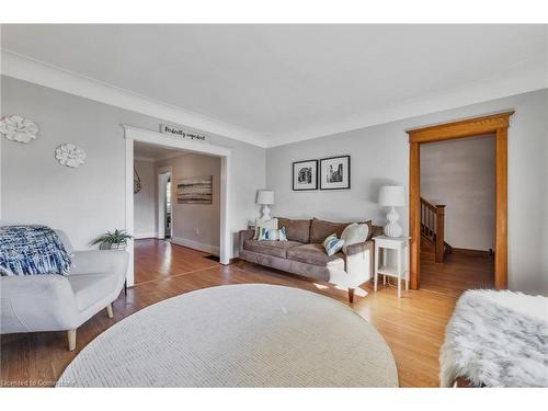 266 Cochrane Road, Hamilton, ON - Indoor Photo Showing Living Room