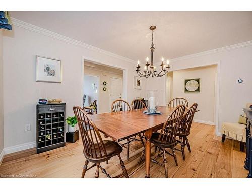 4-2145 Country Club Drive, Burlington, ON - Indoor Photo Showing Dining Room