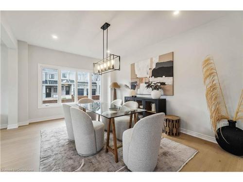 245 Dicenzo Drive, Hamilton, ON - Indoor Photo Showing Dining Room