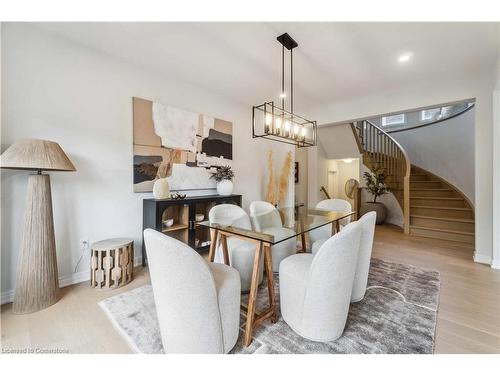 245 Dicenzo Drive, Hamilton, ON - Indoor Photo Showing Dining Room