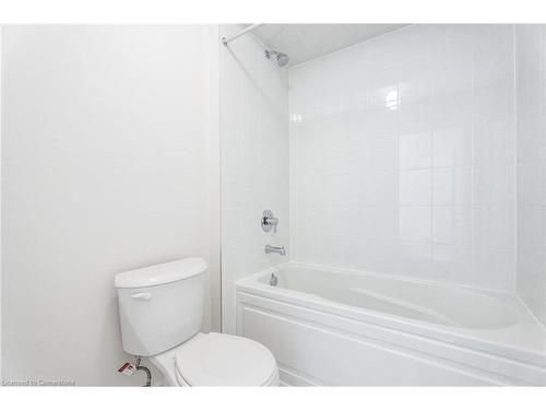 127 Bendemere Road, Paris, ON - Indoor Photo Showing Bathroom