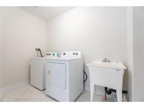 127 Bendemere Road, Paris, ON - Indoor Photo Showing Laundry Room