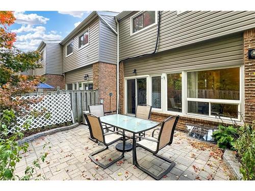 170-2050 Upper Middle Road, Burlington, ON - Outdoor With Deck Patio Veranda