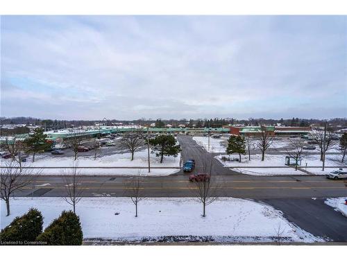 406-5340 Lakeshore Road, Burlington, ON - Outdoor With View