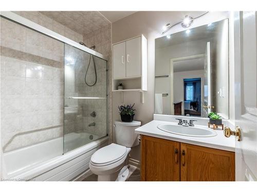 115-2205 South Millway, Mississauga, ON - Indoor Photo Showing Bathroom