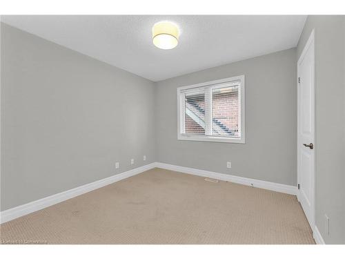 275 Holloway Terrace, Milton, ON - Indoor Photo Showing Other Room