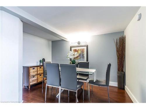 405-50 Main Street, Dundas, ON - Indoor Photo Showing Dining Room