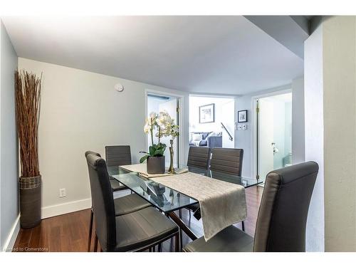 405-50 Main Street, Dundas, ON - Indoor Photo Showing Dining Room