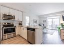 512-340 Plains Road, Burlington, ON  - Indoor Photo Showing Kitchen 