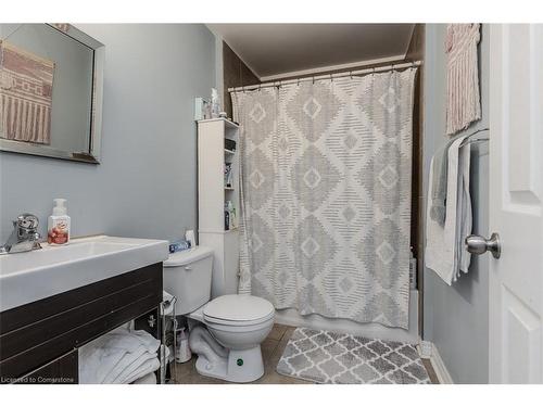 21A Townline Road E, St. Catharines, ON - Indoor Photo Showing Bathroom