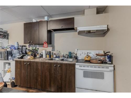 21A Townline Road E, St. Catharines, ON - Indoor Photo Showing Kitchen