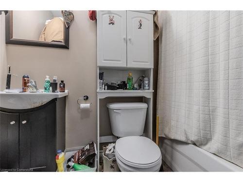 21A Townline Road E, St. Catharines, ON - Indoor Photo Showing Bathroom