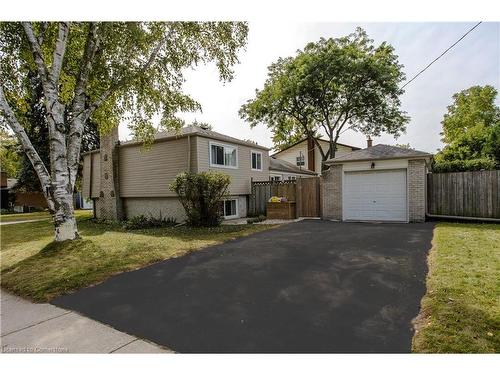 495 Rosedale Crescent, Burlington, ON - Outdoor