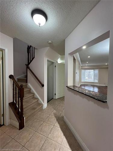 9 Brookheath Lane, Hamilton, ON - Indoor Photo Showing Other Room