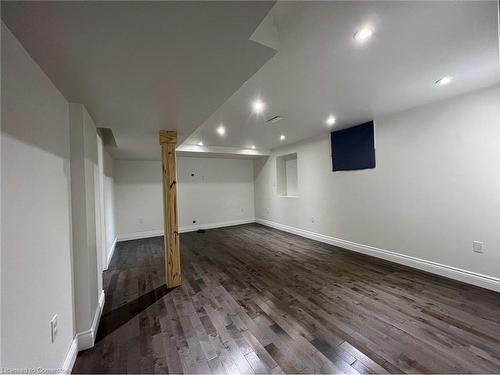 9 Brookheath Lane, Hamilton, ON - Indoor Photo Showing Other Room