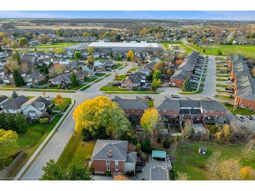 6 Swayze Court, Smithville, ON - Outdoor With View