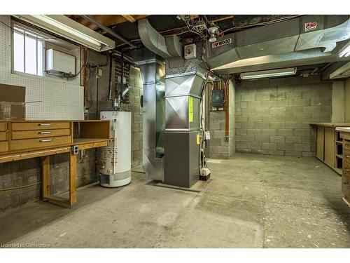 9 Sanders Boulevard, Hamilton, ON - Indoor Photo Showing Basement