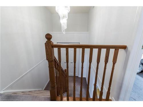 15 Trailbrook Lane, Guelph, ON - Indoor Photo Showing Other Room