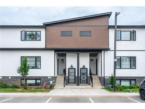 214-4263 Fourth Avenue, Niagara Falls, ON - Outdoor With Facade